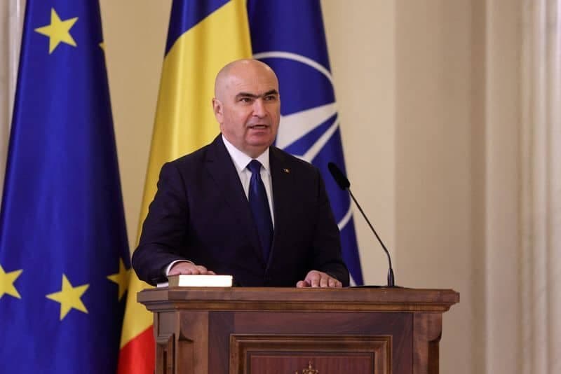 Romanian Government Falls After No-Confidence Vote